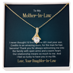 Alluring Beauty Necklace - For Mother-in-Law