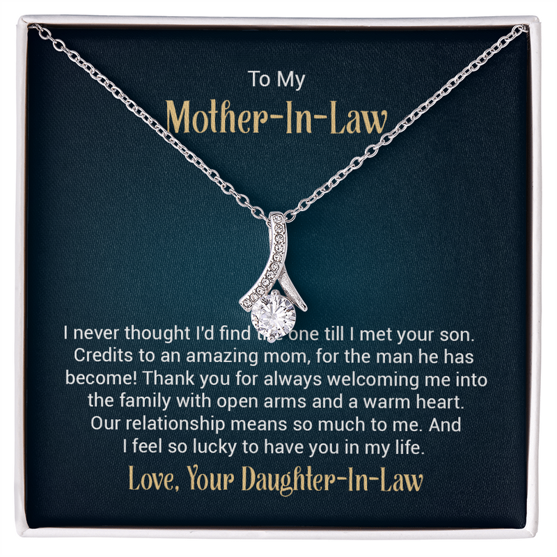 Alluring Beauty Necklace - For Mother-in-Law
